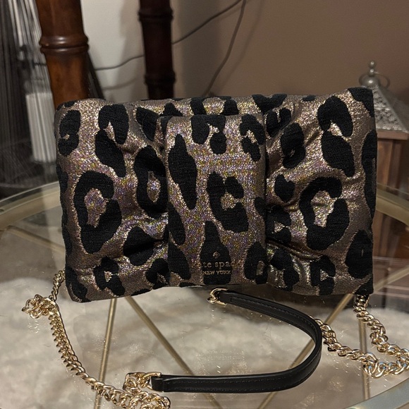 Kate Spade Black and Gold Animal Print Shoulder Bag with Bow-NWOT - Picture 1 of 11